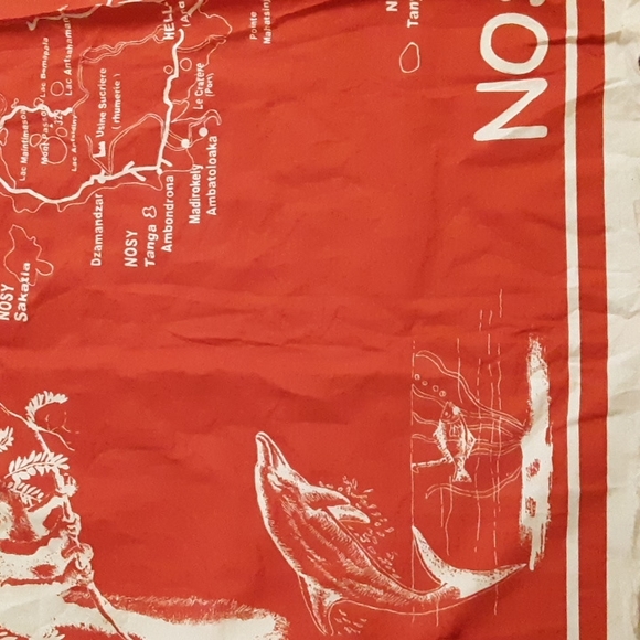 L'ile Aux Parfums fabric piece - Picture 3 of 7